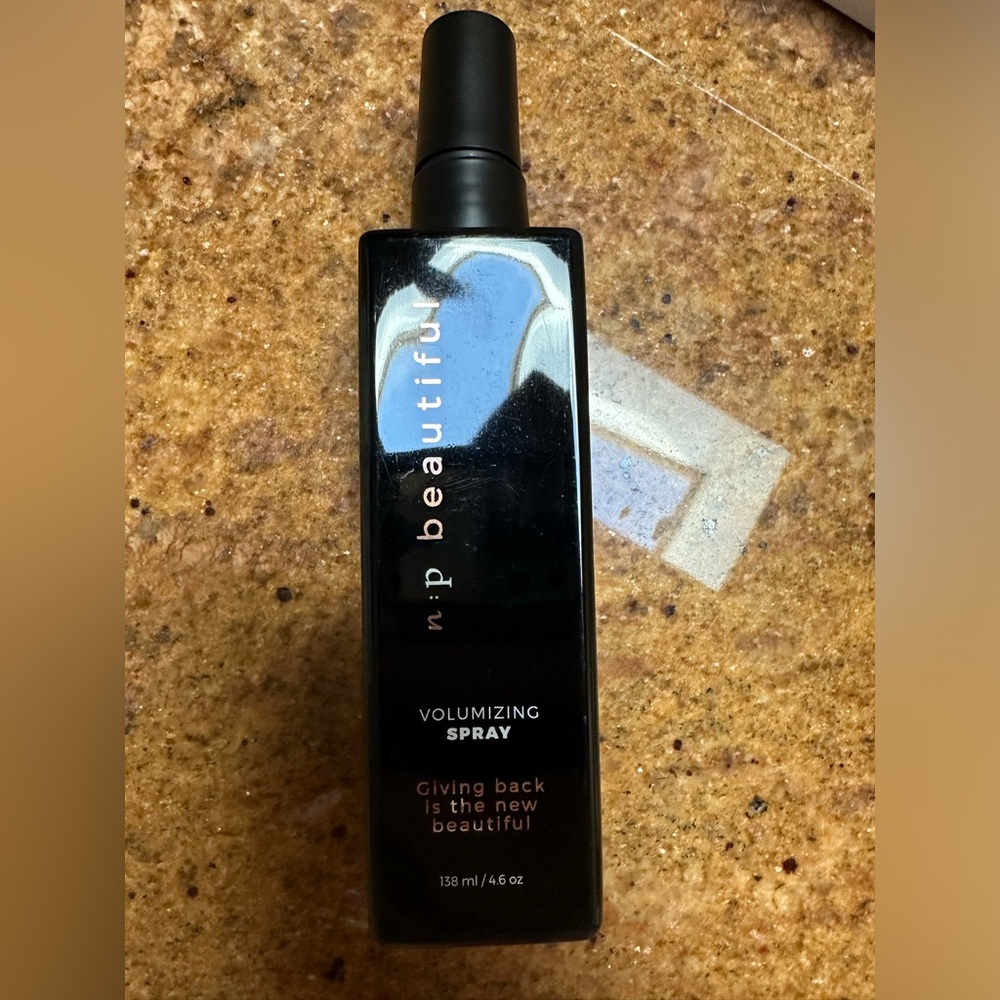 N:P Beautiful Volumizing Spray